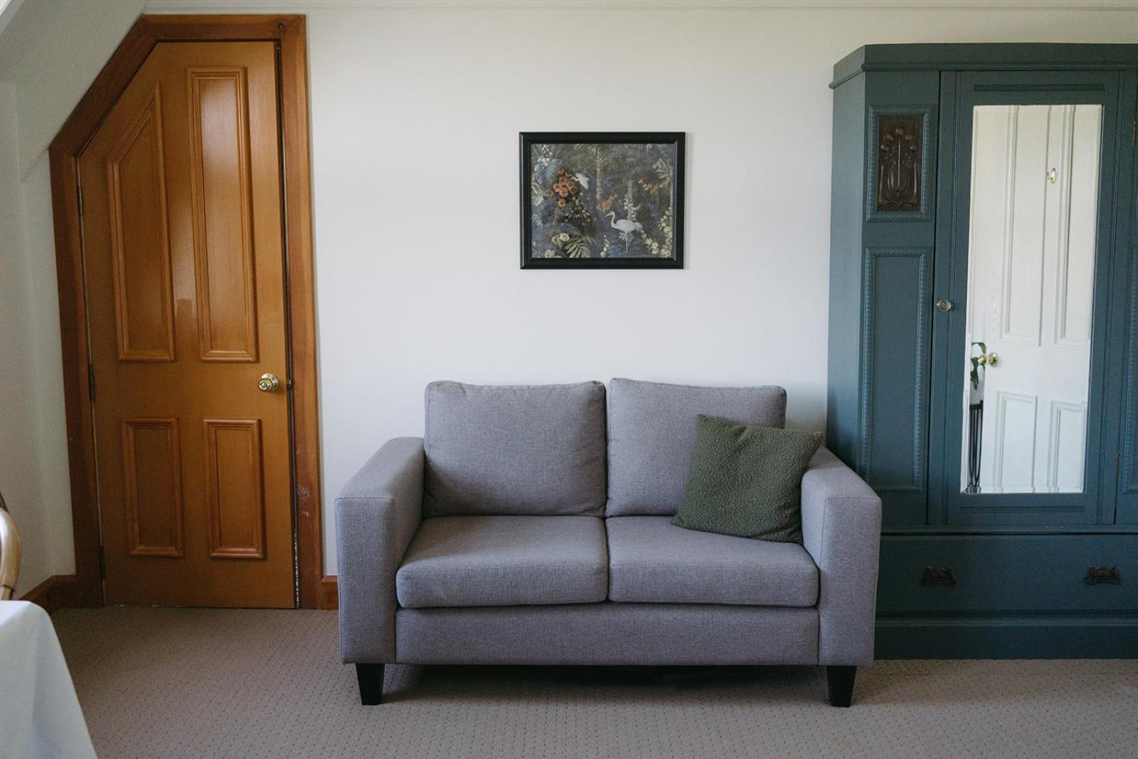 Kingsdown Manor B&B Timaru Bilik gambar